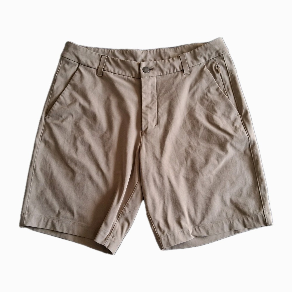 Lululemon The Short 9" Men Size 32 Beige Khaki Lightweight Casual #M7AA0S